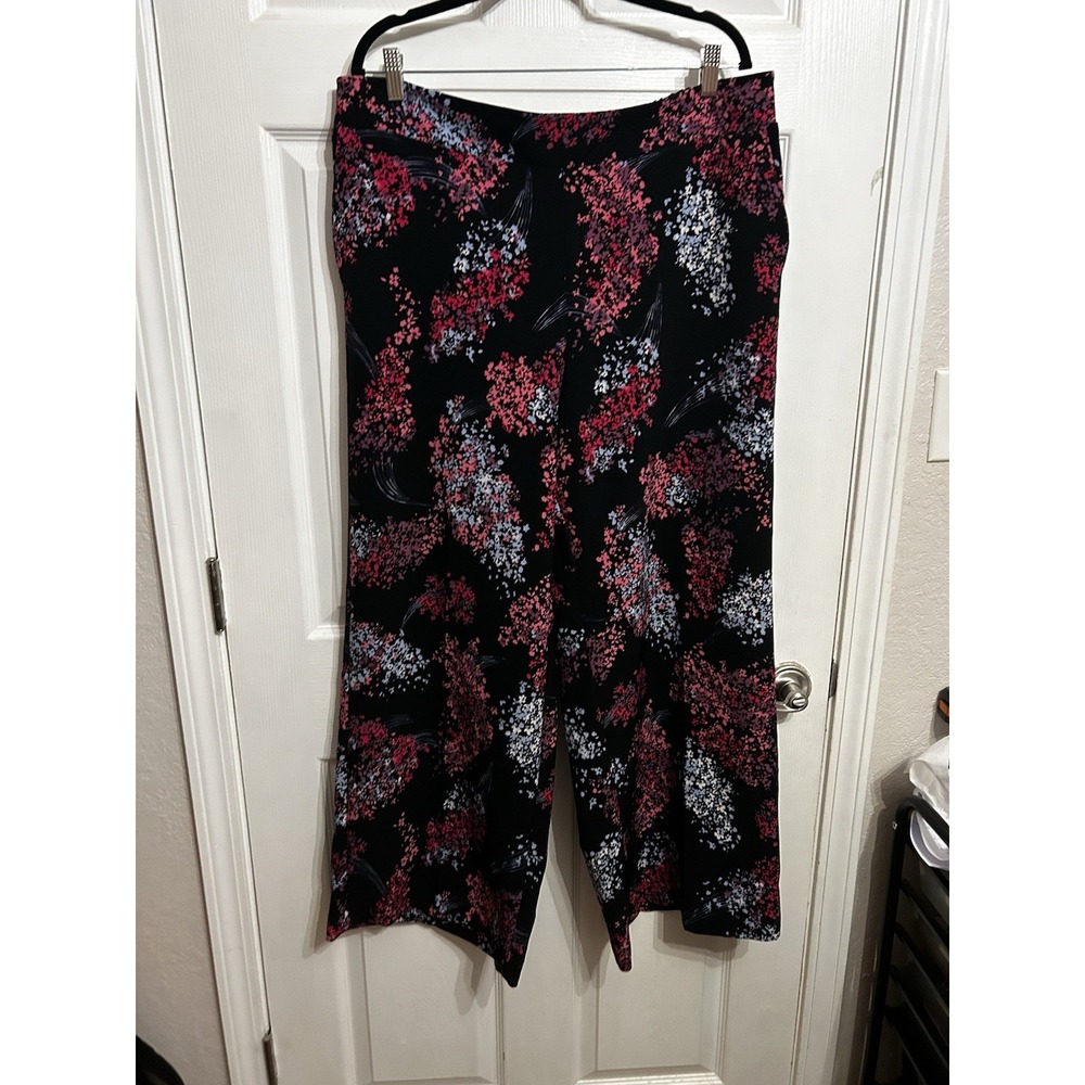 Lane Bryant 18/20 Dress Pants Stetch Wide Leg‎ Floral Black Pockets